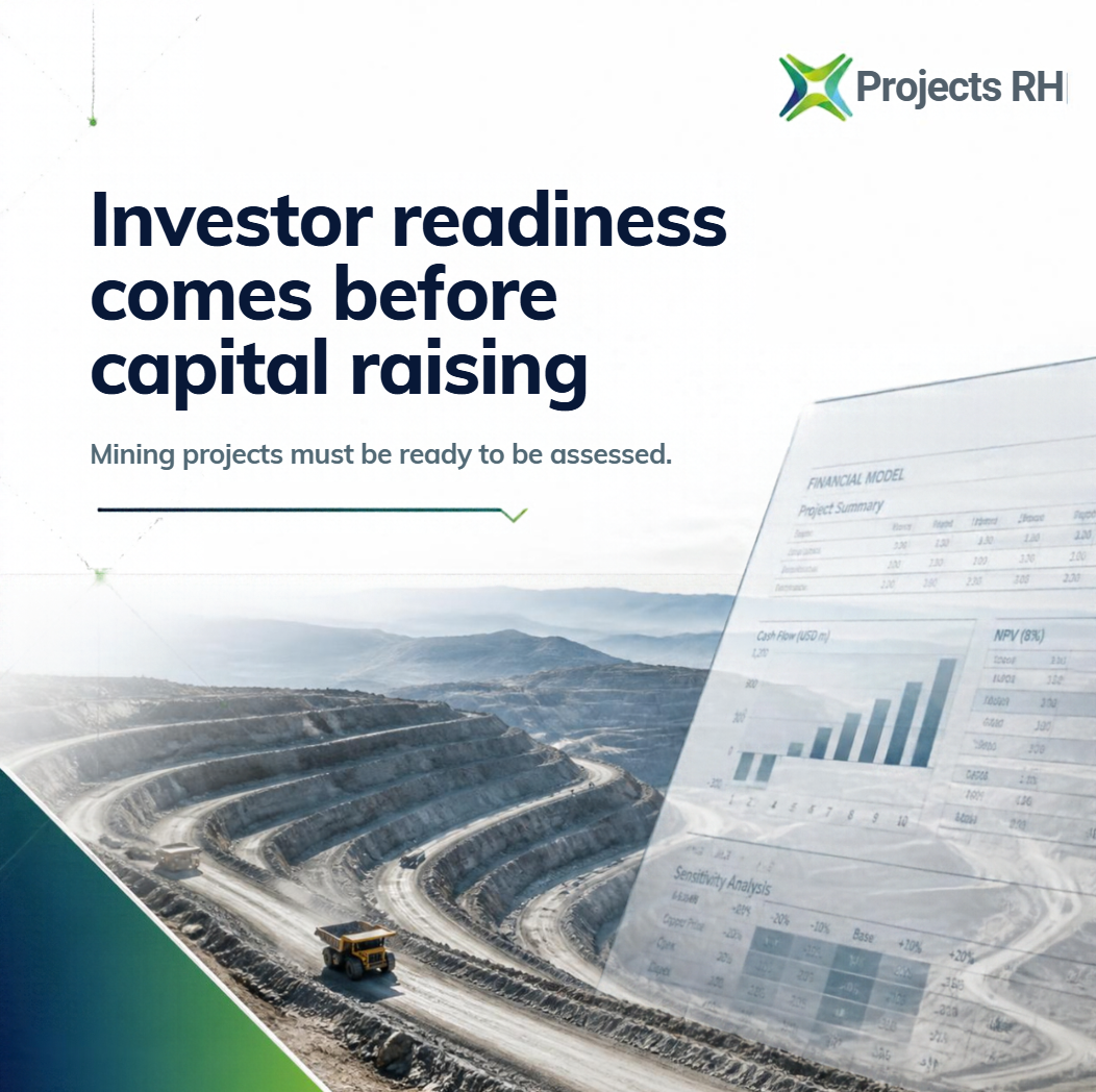 An open-pit mine and financial model illustrating how investor-ready mining projects combine technical evidence, financial analysis and project preparation before capital raising.