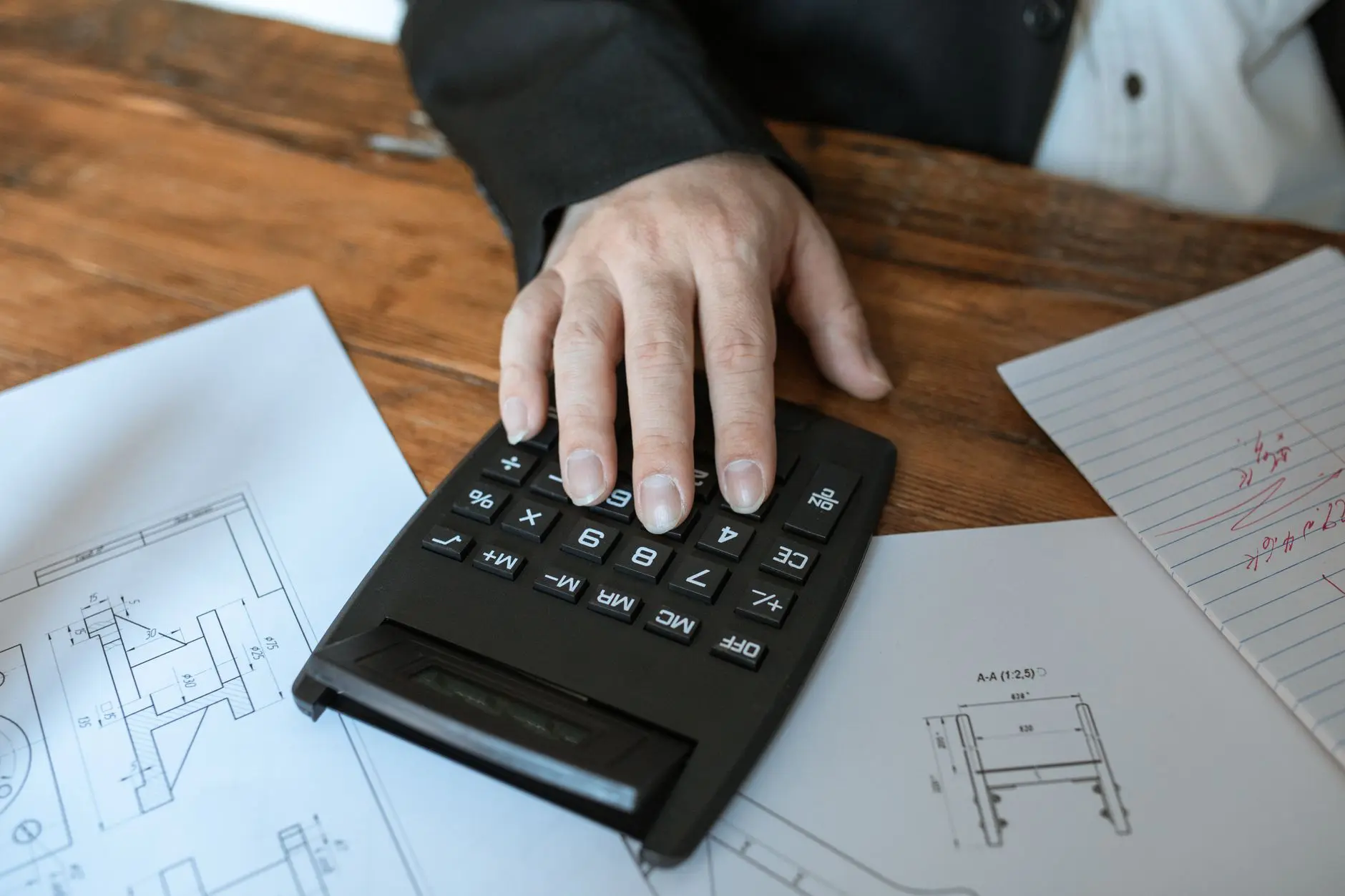 Why Do Investors Reject Most Project Finance Models Before the First Meeting?